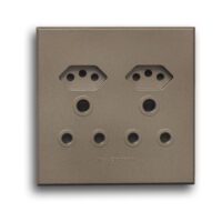 MAJOR-TECH VETI 3 3V24B 4X4 SA+SLIMLINE DOUBLE SOCKET, BRONZE